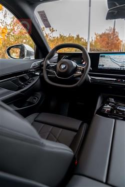 بي ام دبليو الفئة 5